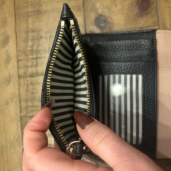 Kate Spade Wallet - Picture 13 of 13